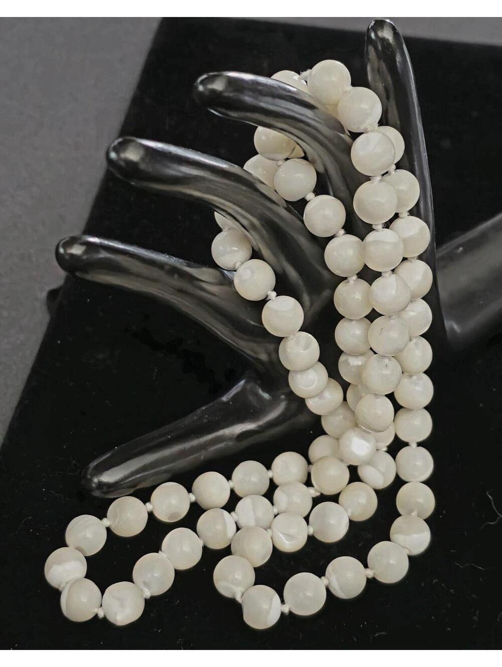 Vintage Hand Knotted Mother-Of-Pearl (MOP) Necklace 30" Inches